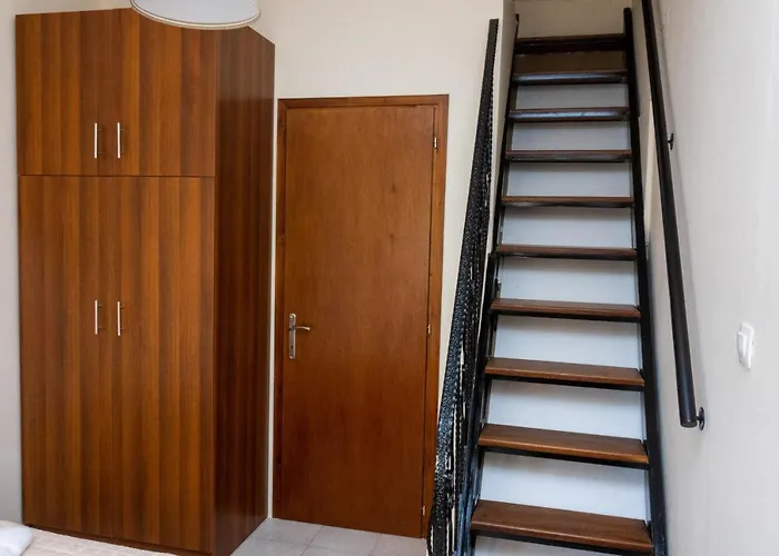 Kazaplagia * 尼亚普拉加